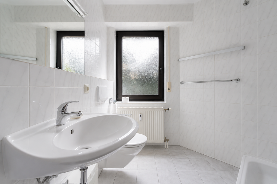 Bad WG UG Dachgeschosswohnung Maikammer
