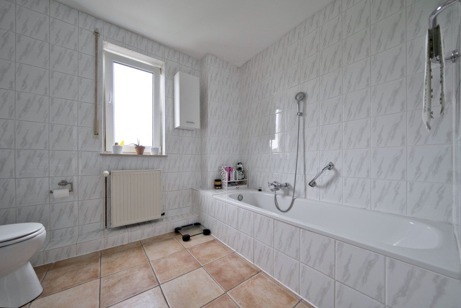 Bad 2.OG Haus Ruppertsberg