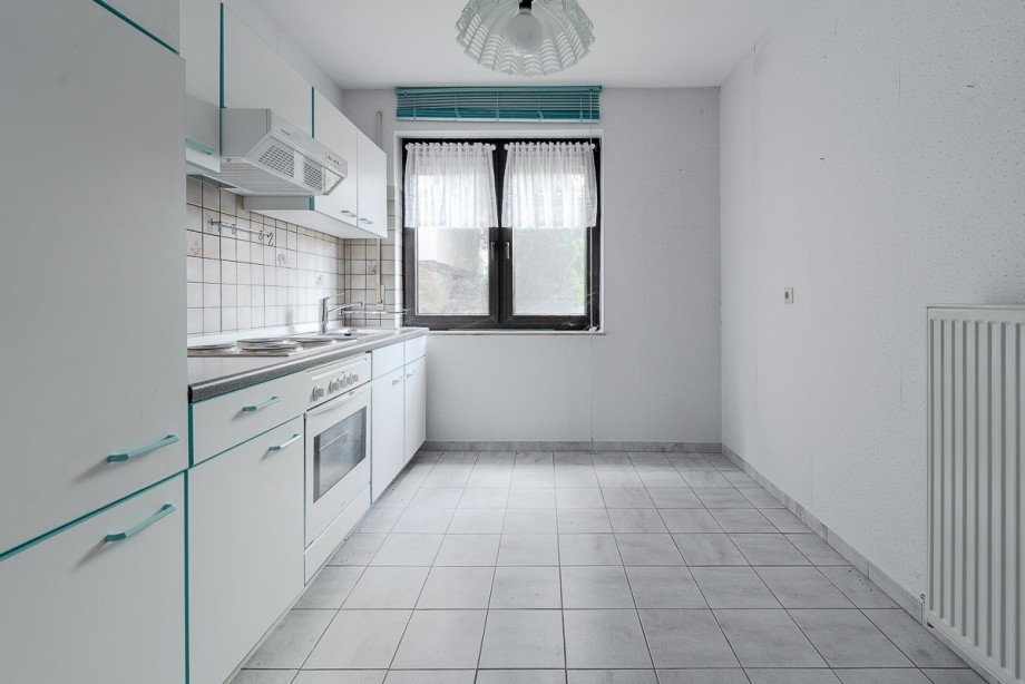 K�che UG Dachgeschosswohnung Maikammer