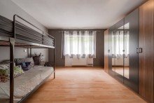 Schlafzimmer WG Nr.2 OG links NEUER PREIS !!! Helle 4-Zimmer Wohnung mit Balkon in Neidenfels