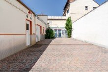 Hof Winzingerstra�e Attraktives Wohn- und Gesch�ftshaus mit vielseitigen Nutzungsm�glichkeiten