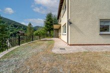 Terrasse3 Wohnhaus mit Nebengeb�ude, Apartment und traumhafter Aussichtslage in Lambrecht