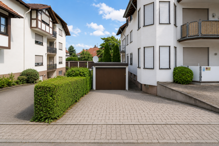 Garage WG EG Wohnung Maikammer