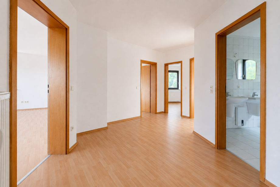 EG Diele Wohnung Gleisweiler
