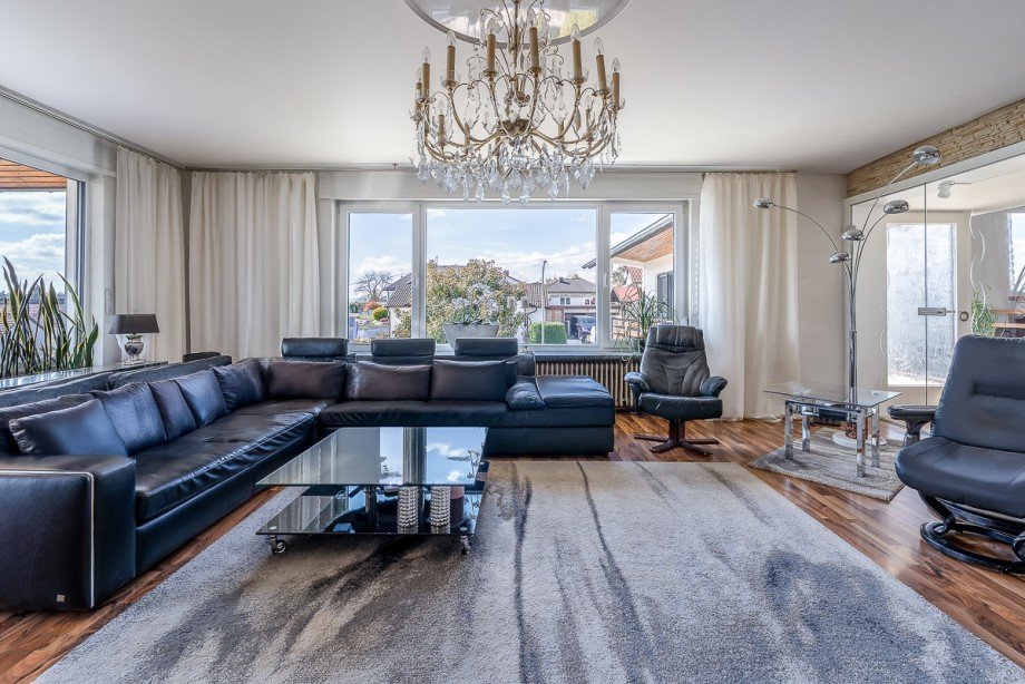 Wohnzimmer 1 Mehrfamilienhaus W�rth