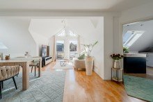 Wohnen2 Stilvolle Dachgeschosswohnung mit Blick auf die Haardt in Maikammer