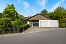 Ansicht Rarit�t am Haardter Treppenweg � gro�z�giger Winkelbungalow in exklusiver Wohnlage