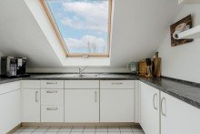 K�che1 Charmante Eigentumswohnung mit ausgebautem Spitzboden