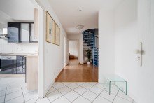 Eingangsbereich Lichtdurchflutete Maisonette-Wohnung in stadtnaher Lage