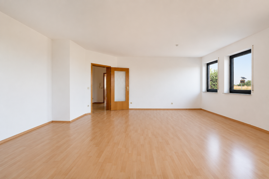 EG Wohnzimmer 2 Wohnung Gleisweiler