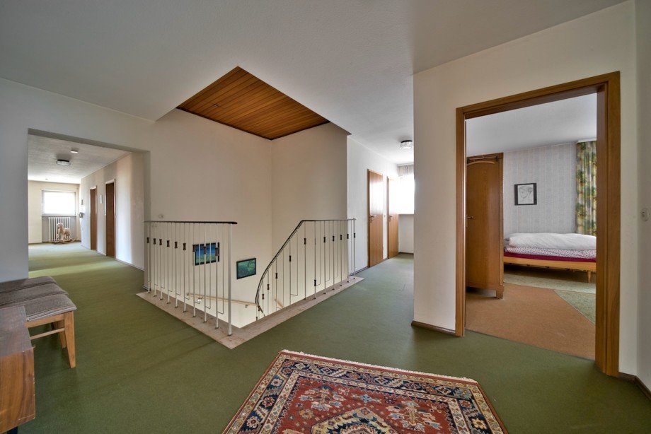 Flur OG Haus Ha�loch