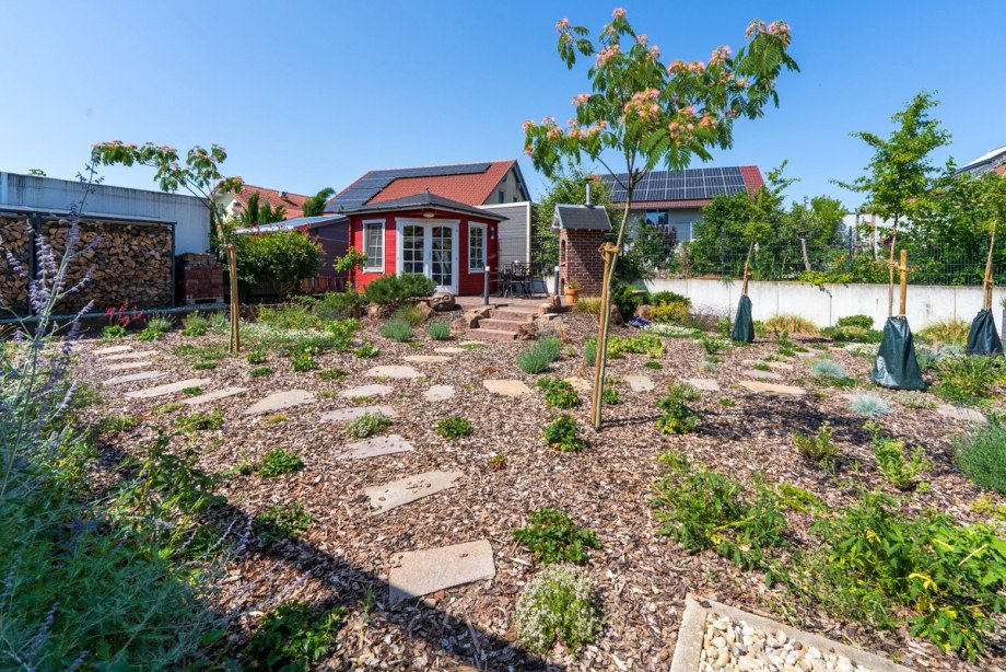 Garten1 Einfamilienhaus Winden