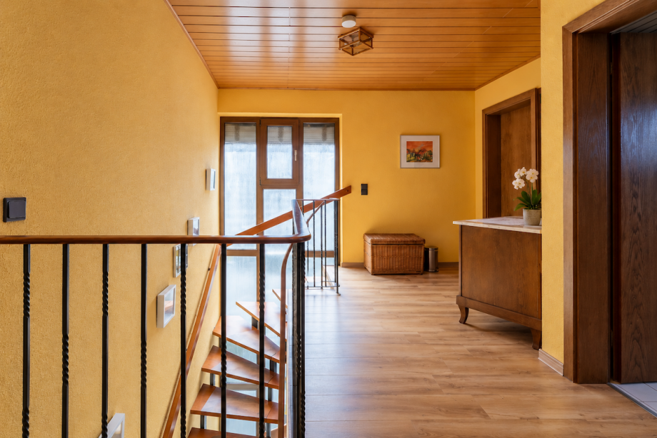 1.OG Flur Haus Gommersheim
