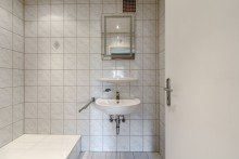 Bad 1.OG Ruhig gelegene Maisonettewohnung am Ortsrand von Edesheim