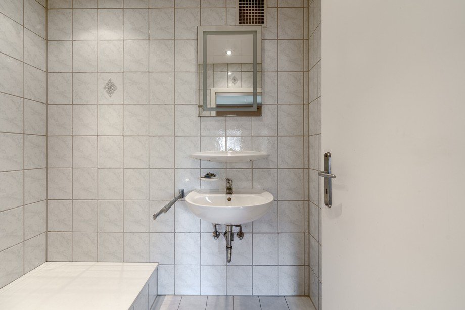 Bad 1.OG Maisonettewohnung Edesheim