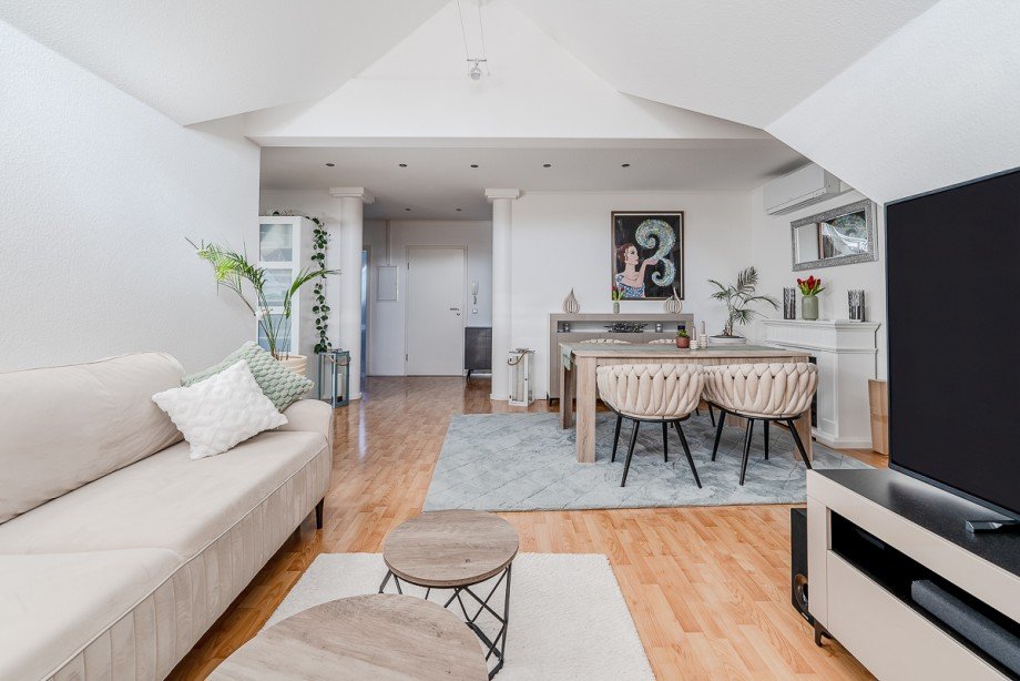 Wohnen3 Dachgeschosswohnung Maikammer