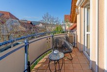 Balkon1 Stilvolle Dachgeschosswohnung mit Blick auf die Haardt in Maikammer