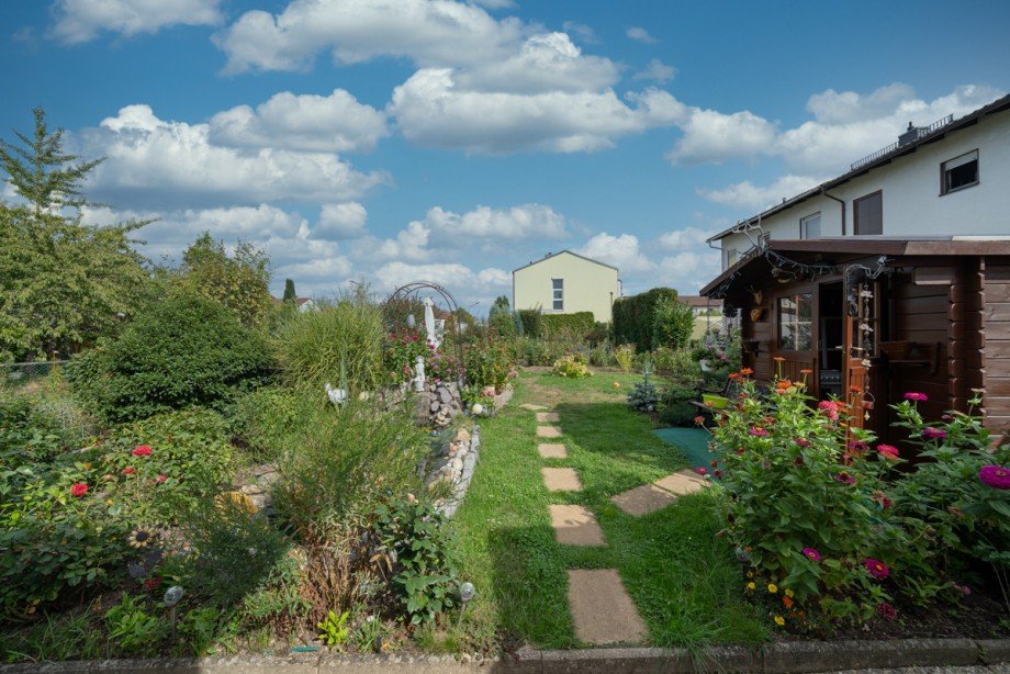 Garten Reihenendhaus Landau