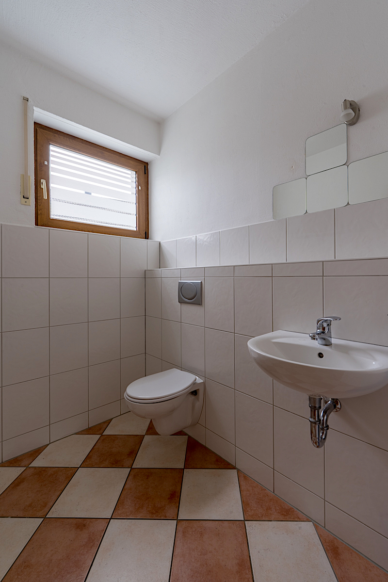 G�ste WC Haus Neustadt