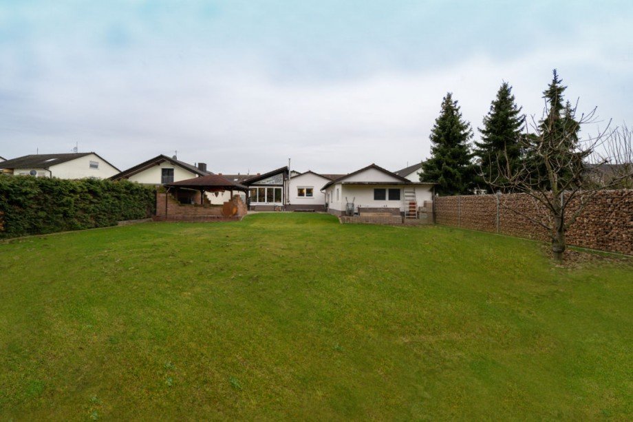 80 15 Bungalow R�lzheim