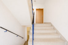 Treppenhaus Kapitalanlage in begehrter Wohnlage � Gepflegtes 6-Familienhaus in Neustadt-Hambach