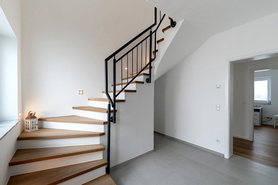 EG Treppenhaus Haus Altdorf