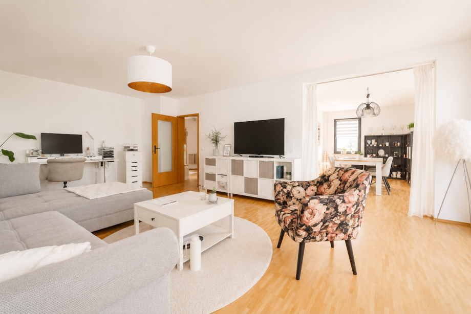 Wohnzimmer4 1.OG Wohnung Maikammer