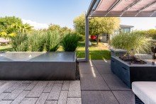 Garten4 Junges, exklusives Einfamilienhaus mit Traumgarten in exponierter, gesuchter Randlage