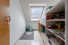 Kind 1 Charmante Eigentumswohnung mit ausgebautem Spitzboden