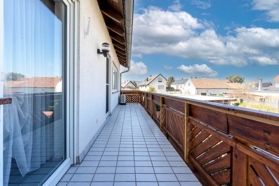 Hinterhaus OG Balkon Haus Venningen