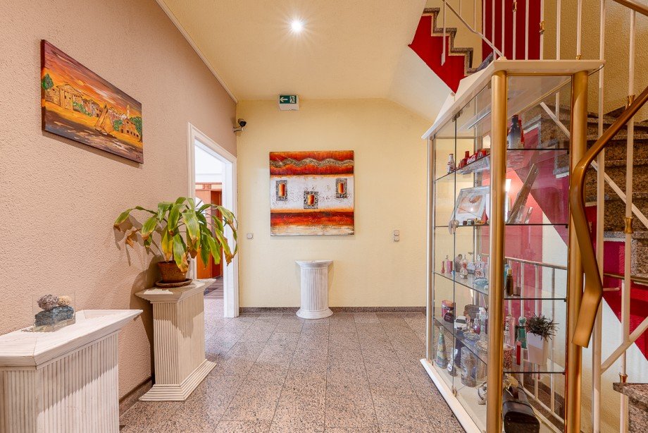 Treppenhaus EG Hotels R�sselsheim