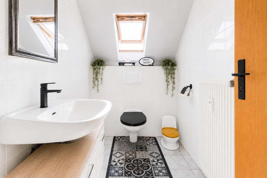 G�ste-WC DG Dachgeschosswohnung Maikammer