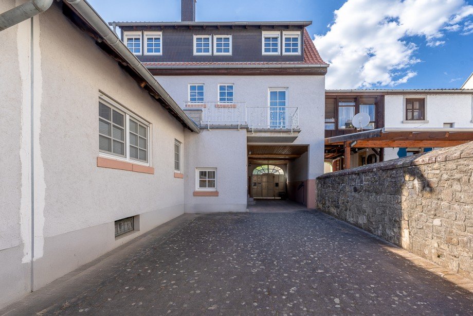 Hof3 Mehrfamilienhaus Deidesheim