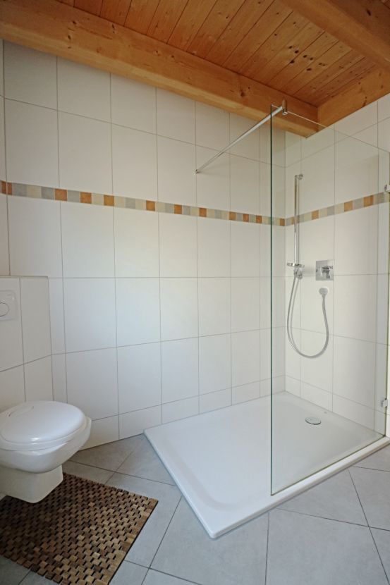 Bad EG Haus Landau