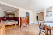 Wohnen OG Charmantes EFH mit Innenhof & Dachterrasse in Toplage Haardt � Ausbaupotenzial inklusive