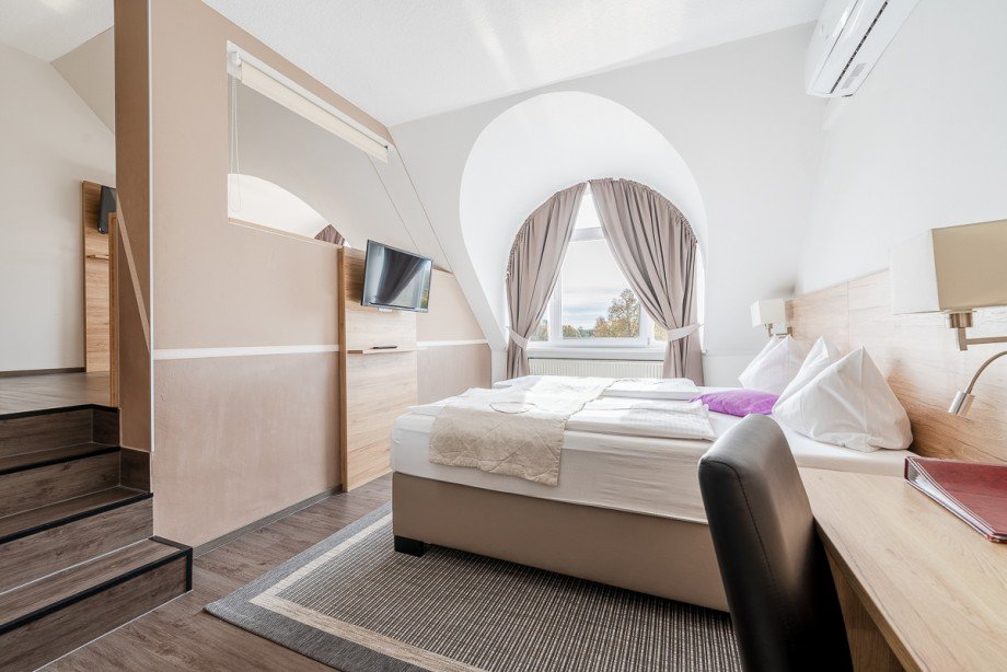 Zimmer Beispiel2 Hotels R�sselsheim