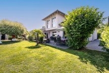 Garten1 Junges, exklusives Einfamilienhaus mit Traumgarten in exponierter, gesuchter Randlage