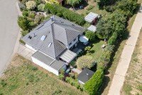Bild (da6dc8a7067549942c07afff61239636): Junges, exklusives Einfamilienhaus mit Traumgarten in exponierter, gesuchter Randlage