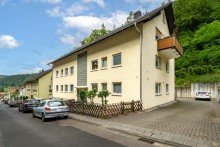Ansicht Moderne Dachgeschosswohnung mit 3 Zimmern und Balkon