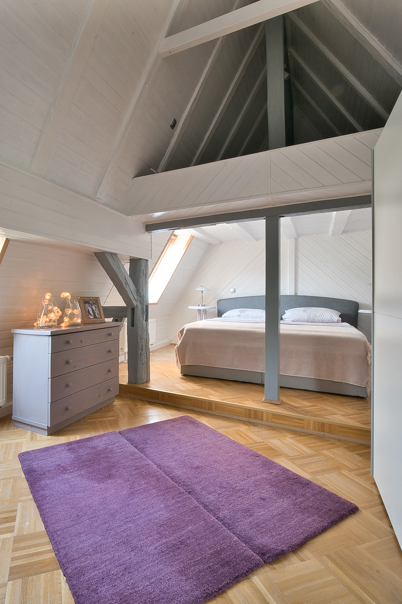 Schlafzimmer 1 KH Haus Landau