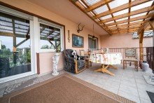 Terrasse Sch�nes Reihenhaus in famili�rer Lage