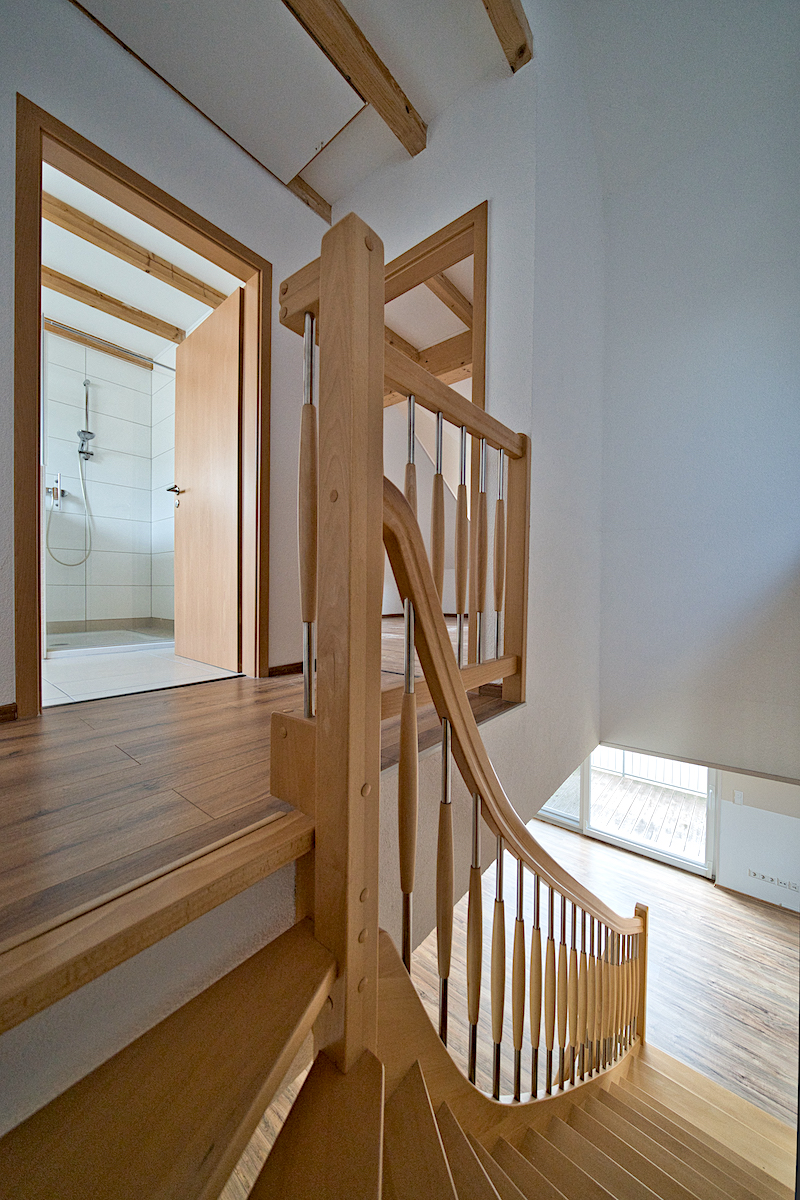 Treppenhaus Flur DG Wohnung Deidesheim