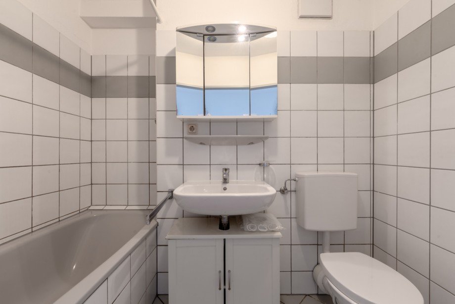 Bad Wohnung Landau