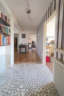 Flur EG Mehrgenerationenhaus in gesuchter Lage
